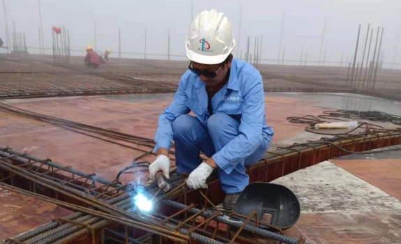 防雷接地焊接現(xiàn)場