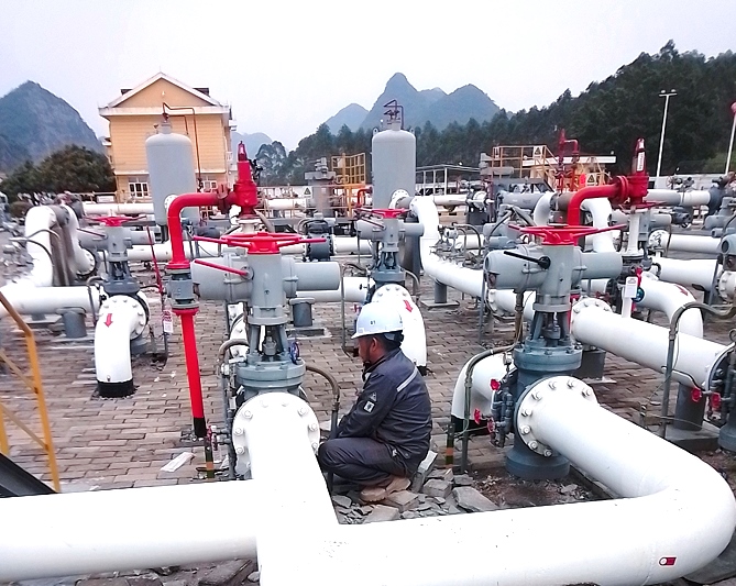 防雷接地標(biāo)準化改造施工現(xiàn)場 防雷接地標(biāo)準化改造施工現(xiàn)場